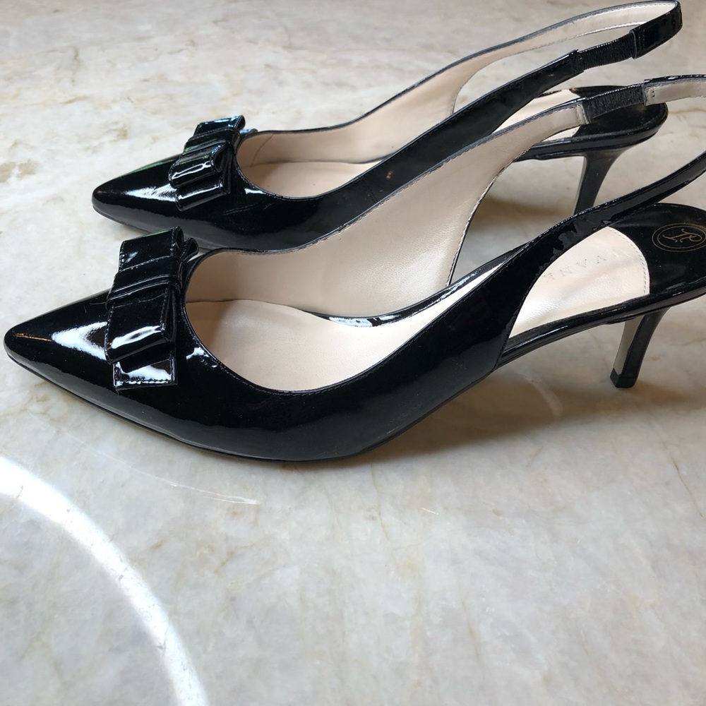 Black sling back pumps
